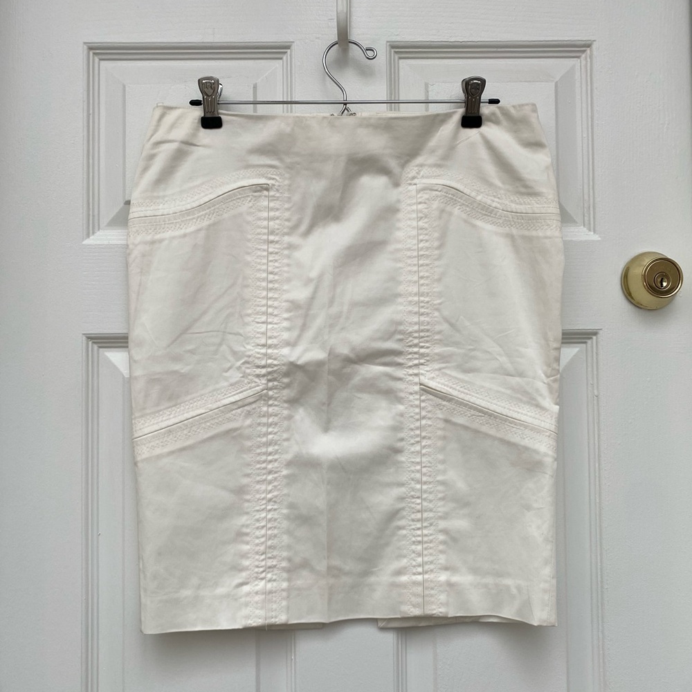Gucci Vintage Ivory Pencil Skirt with Gorgeous Stitching Details - EU 44 (12 US)